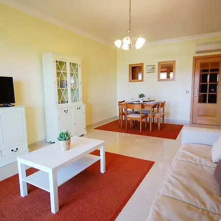 Apartmán Coelha - Pool - Free Wi-fi - Air Con
