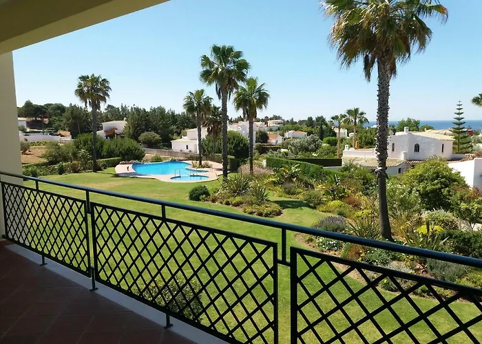 Apartman Coelha - Pool - Free Wi-fi - Air Con *