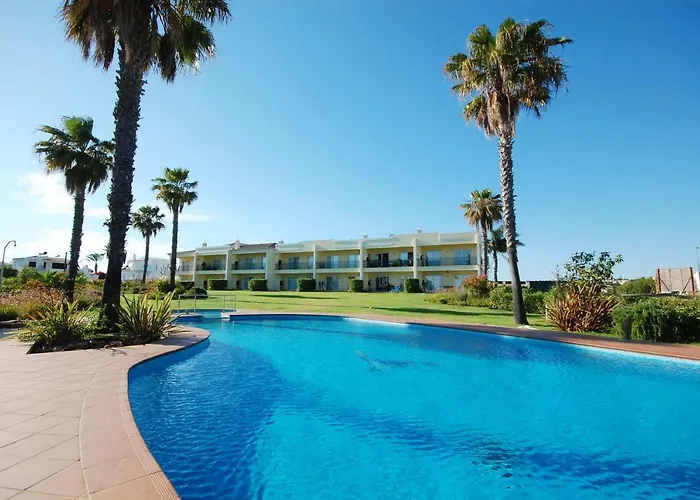 Apartman Coelha - Pool - Free Wi-fi - Air Con *